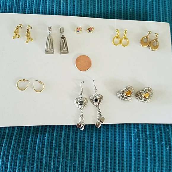 Jewelry - 8 pairs Dainty Earrings
